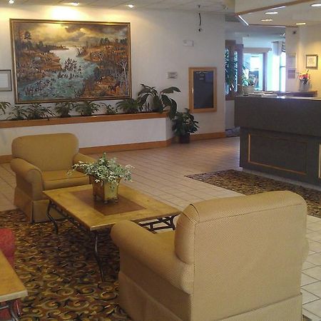 Days Inn Lake Norman Cornelius Interior photo